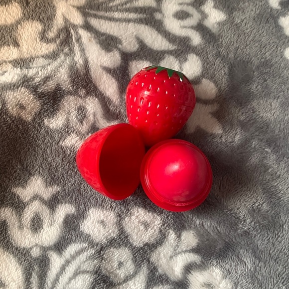 no sure Other - Strawberry balm